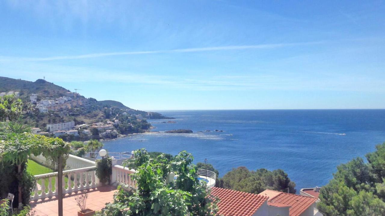 Amazing Seaview Apartment With Terrace & Parking - Casa Artevida Roses Eksteriør billede