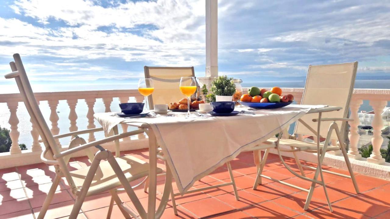 Amazing Seaview Apartment With Terrace & Parking - Casa Artevida Roses Eksteriør billede